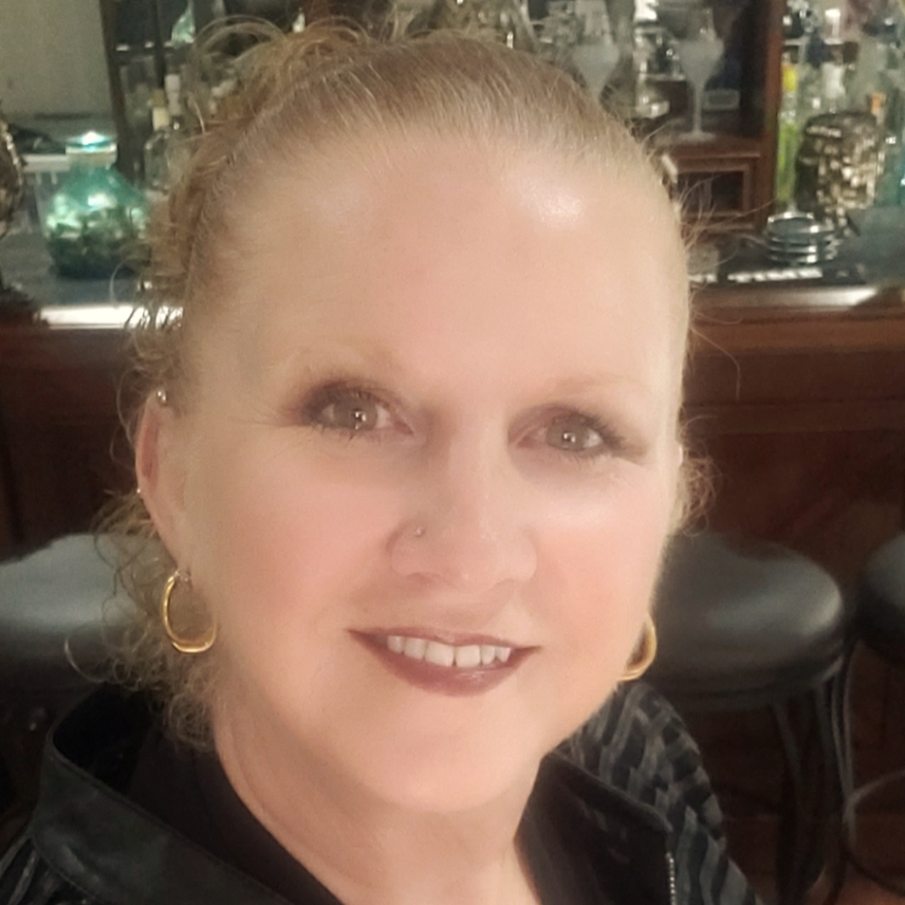 Meet your Posher, Renee